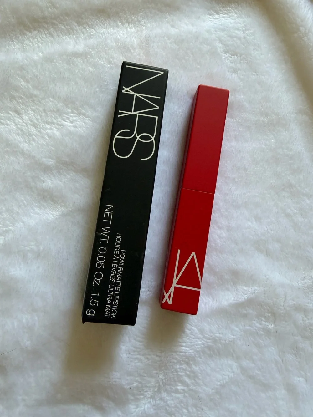 NARS powermatte lipstick in Dragon Girl- new in box